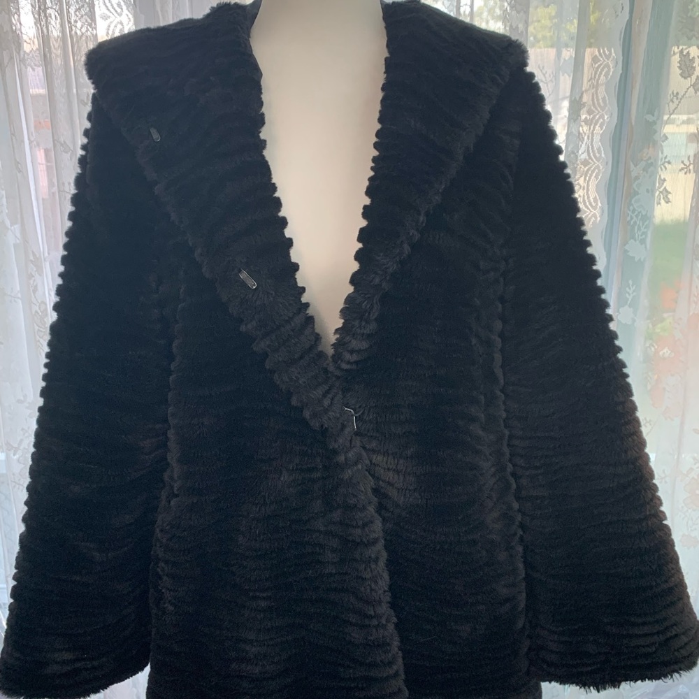 Beautiful East 5th Jet Black Faux Fur Coat